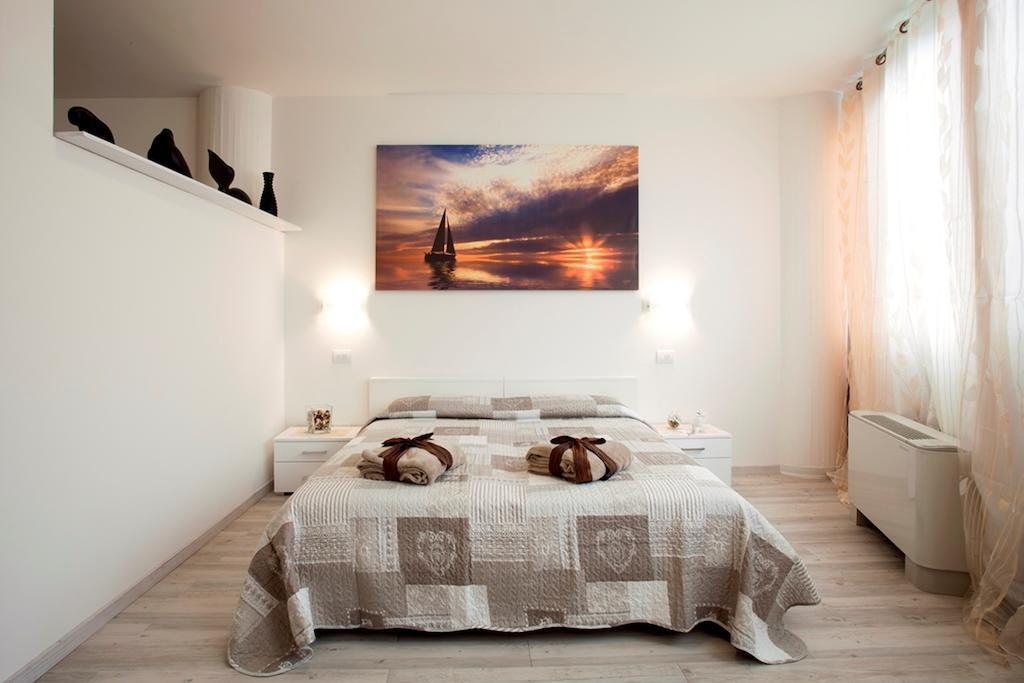 Residence Ferrucci Πράτο Δωμάτιο φωτογραφία