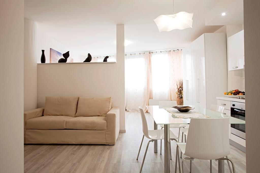 Residence Ferrucci Πράτο Δωμάτιο φωτογραφία